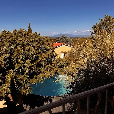 House With A View Of Mont Ventoux *