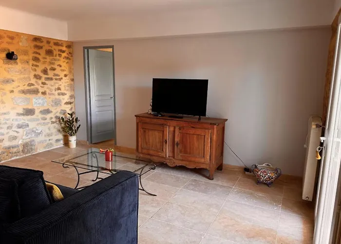 House With A View Of Mont Ventoux Sauveterre