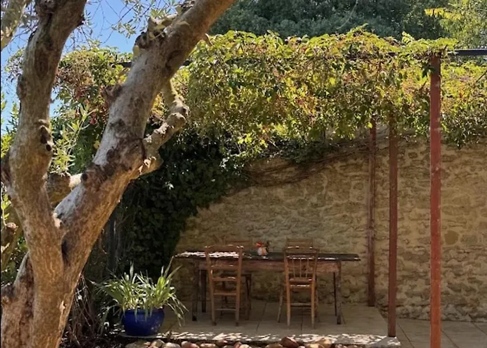 House With A View Of Mont Ventoux Sauveterre